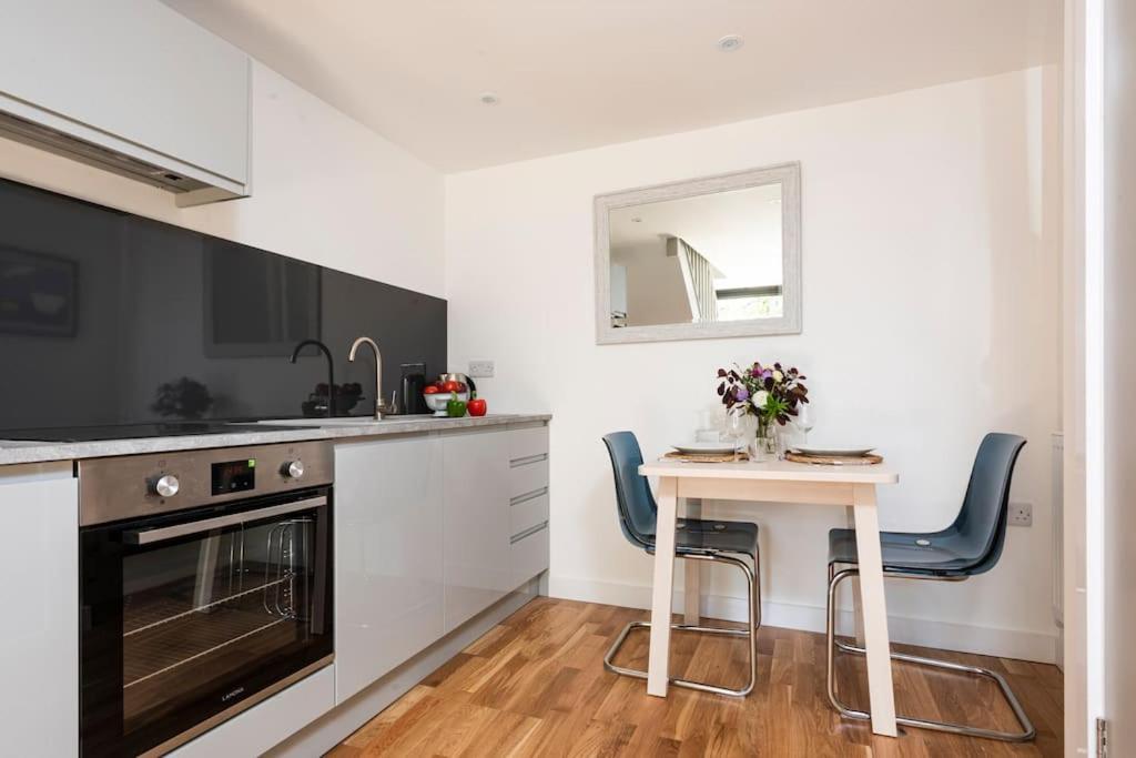 The Studio, Rosebud. 5 Minutes Walk To Beach. Uny Lelant Esterno foto